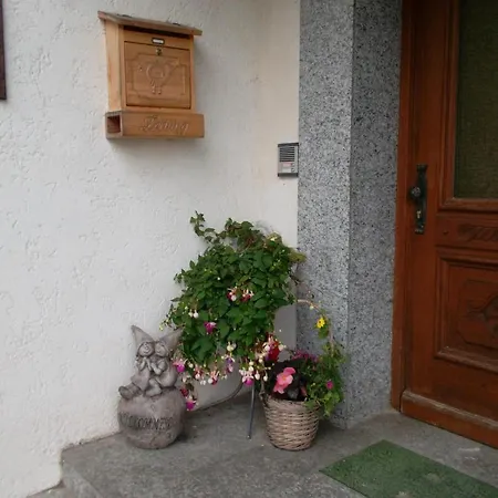 Bed & Breakfast Fruhstuckspension Ronacher 3*