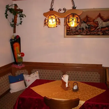 Bed & Breakfast Fruhstuckspension Ronacher Mittersill