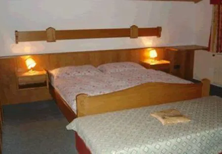 Bed and Breakfast Fruhstuckspension Ronacher